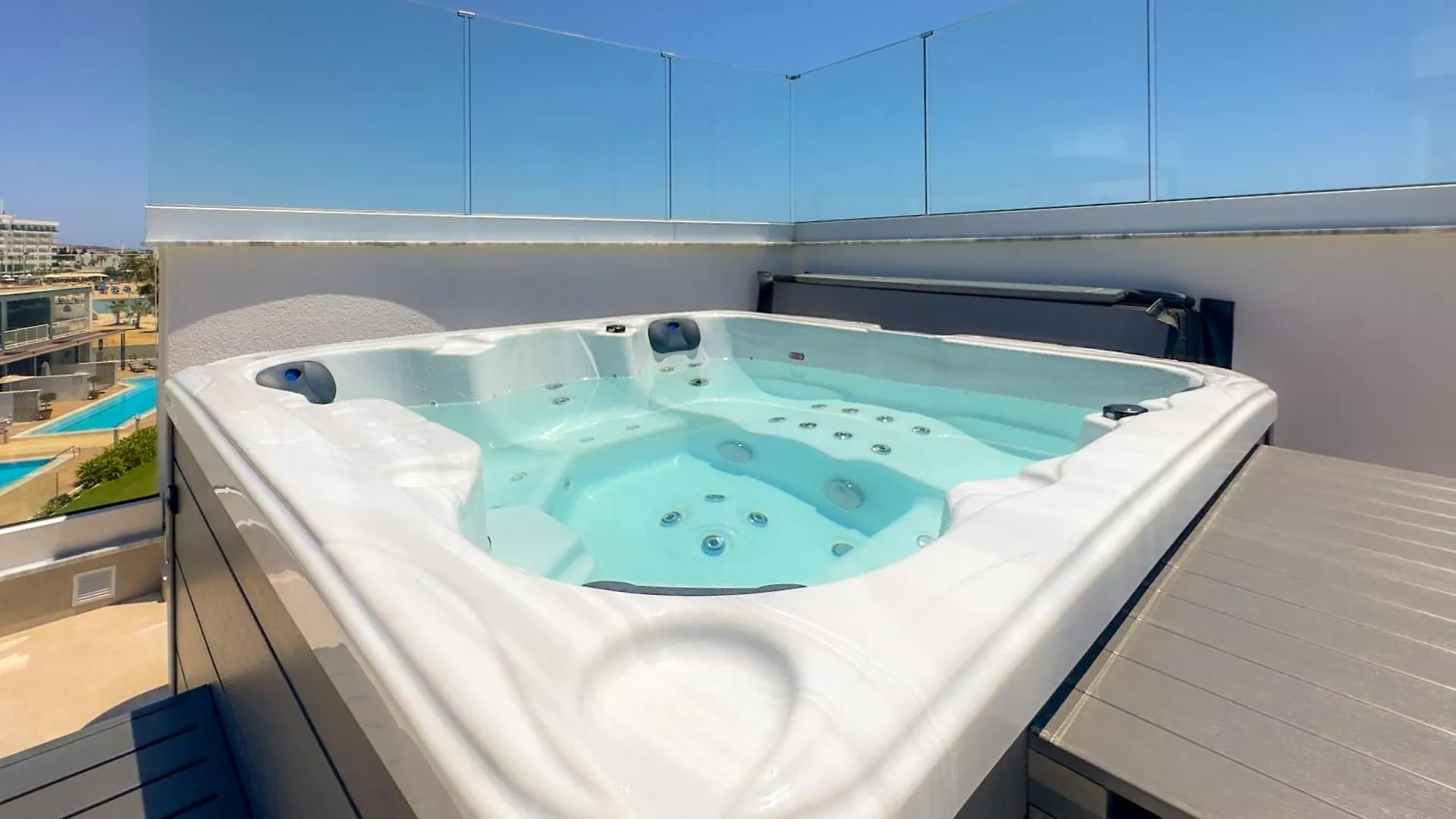 Aqua Beachfront Villas - Villa 1 Aya Napa 0*,