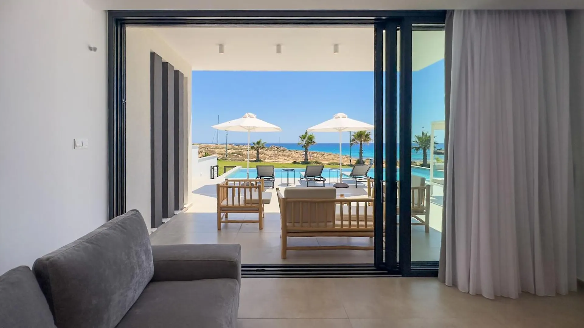 Aqua Beachfront Villas - Villa 1 Aya Napa