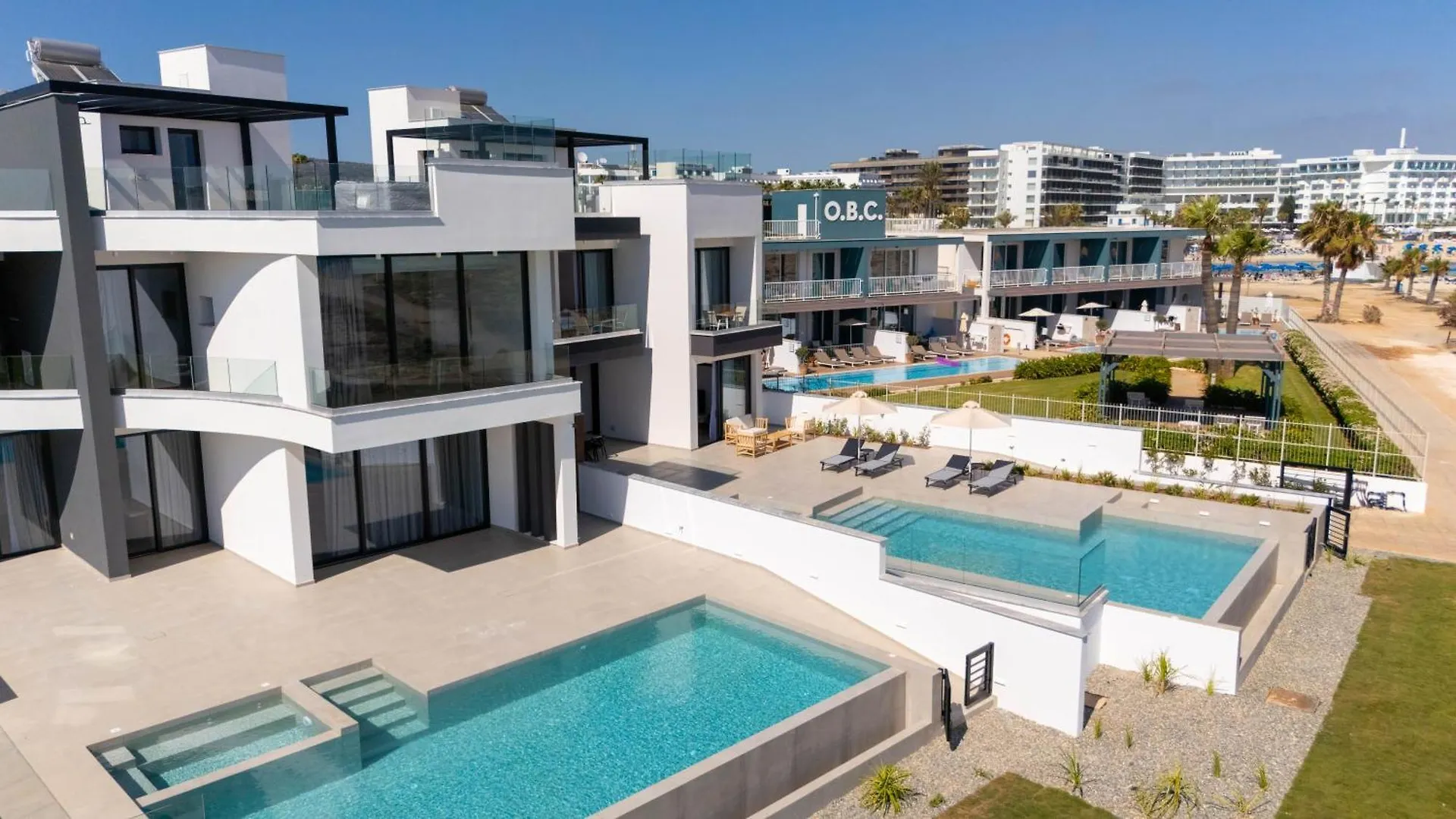 Aqua Beachfront Villas - Villa 1 Aya Napa