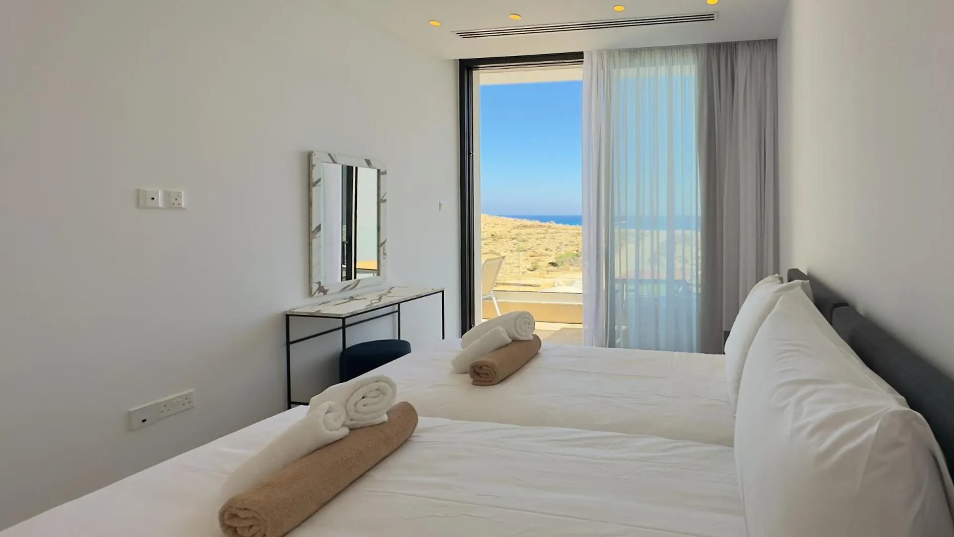 Aqua Beachfront Villas - Villa 1 Aya Napa