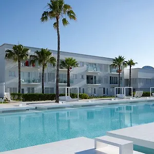 Resort So White, Agia Napa